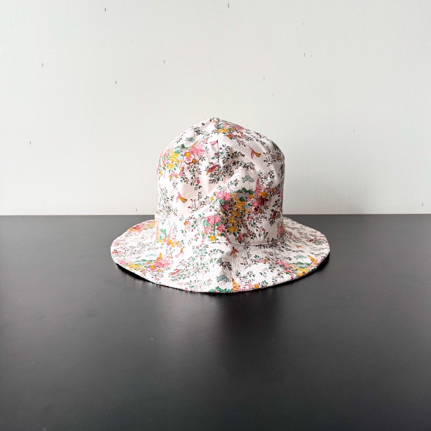 YAECA [UNISEX] バケットハット High (MINIATURE WONDERLA