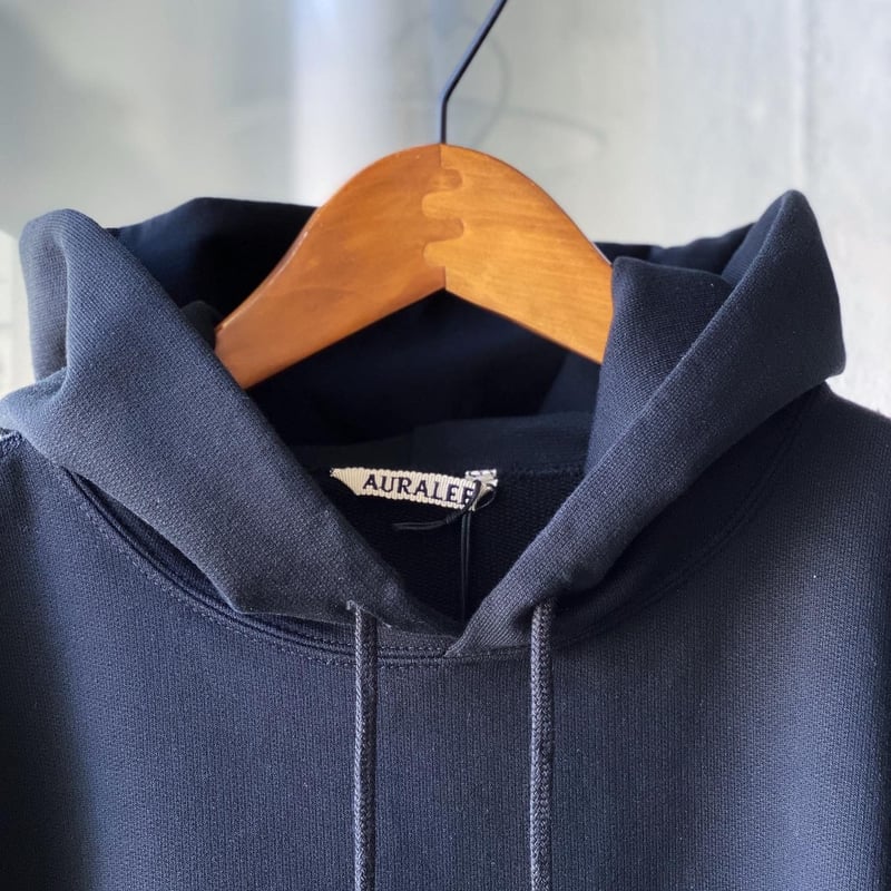 タグ付き AURALEE スーパーソフトフードスウェット ビッグパーカー グレー AURALEE（オーラリー）の「SUPER SOFT HEAVY SWEAT P/O PARKA