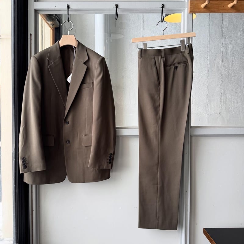 AURALEE WOOL MAX GABARDINE jacket グレージュ Auralee Light Wool Max Gabardine Jacket in Top Brown Curated at