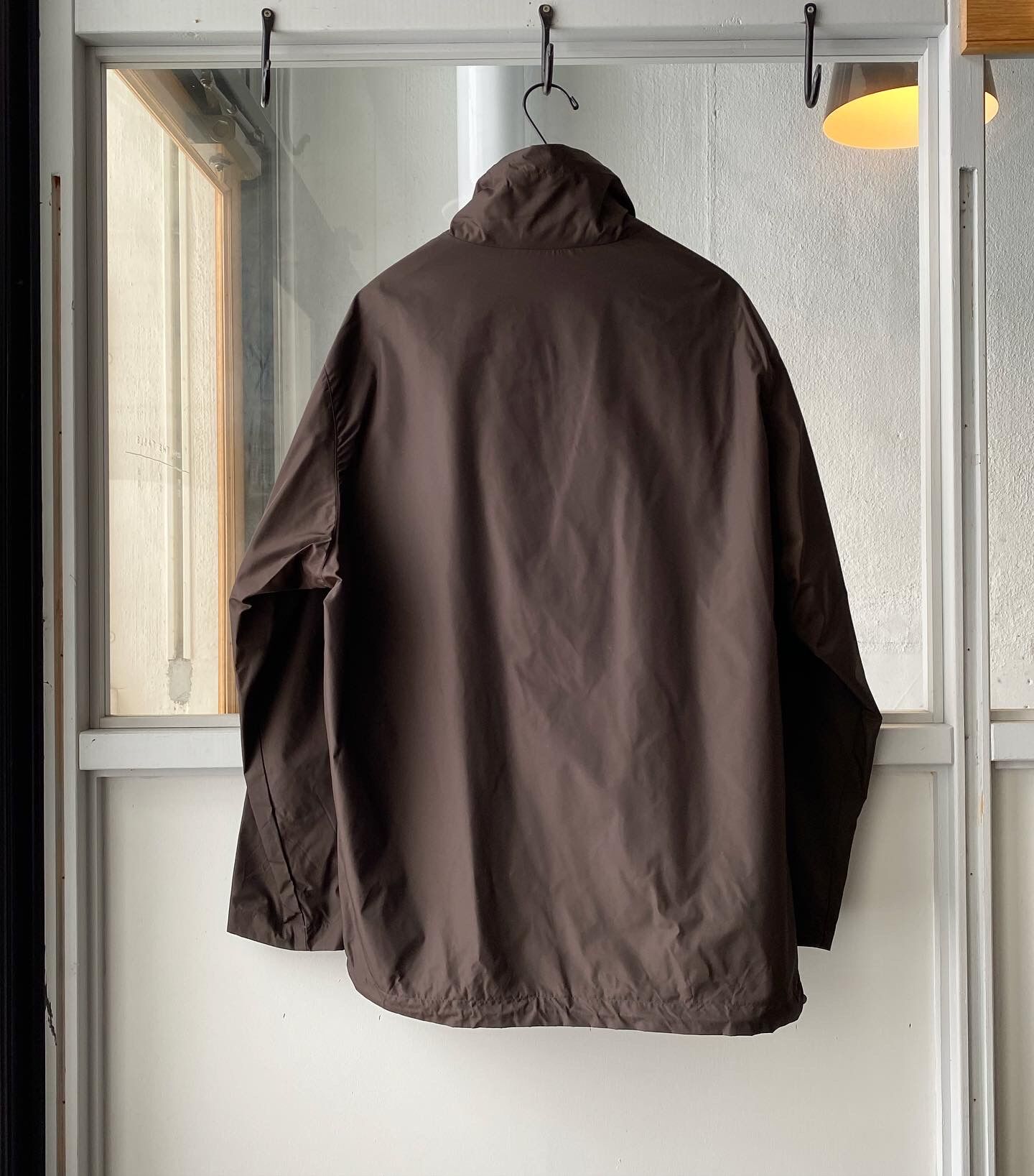 AURALEE HIGH COUNT LIGHT NYLON HALF ZIP P/O A