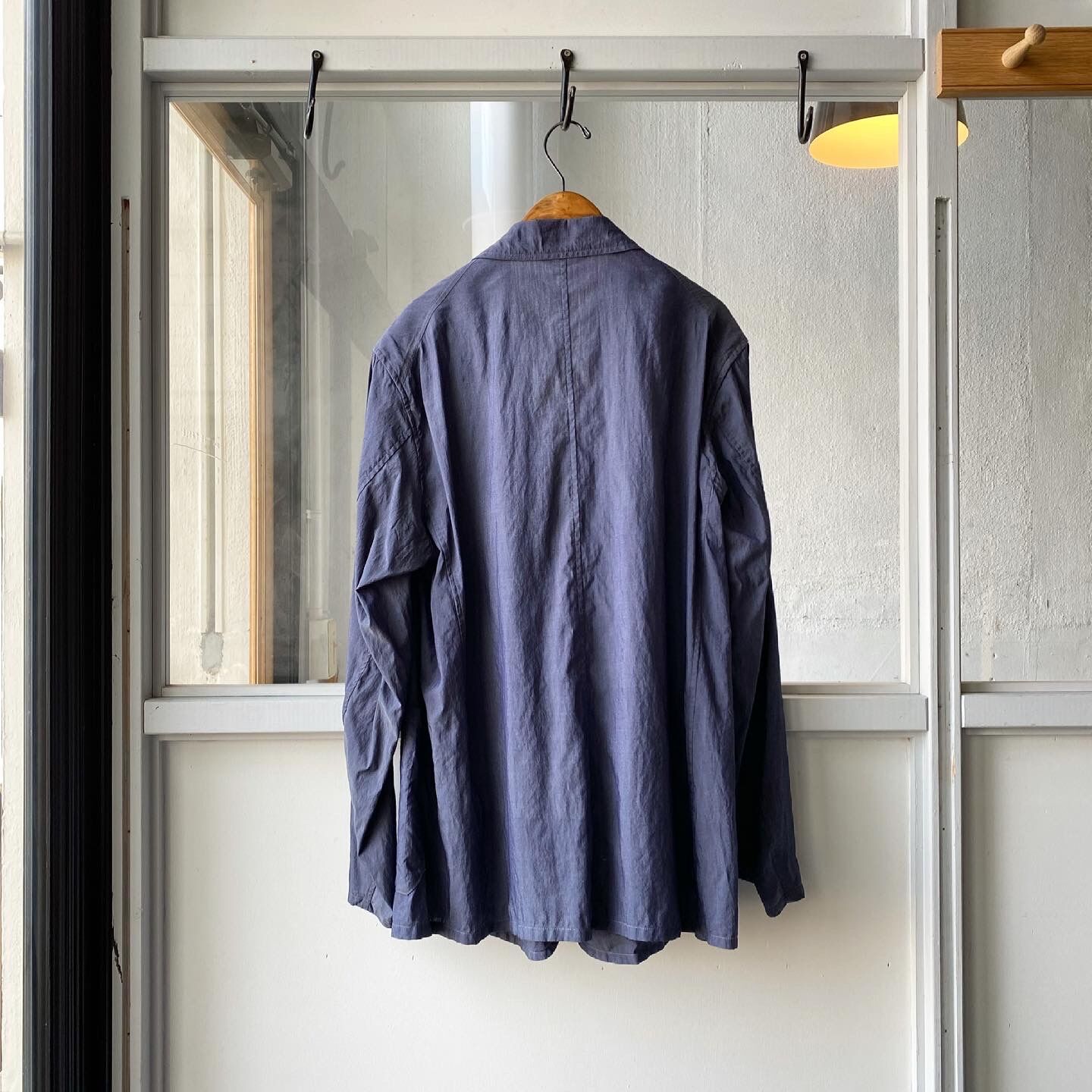 COMOLI コットンシルク ジャケット | Less Higashikawa