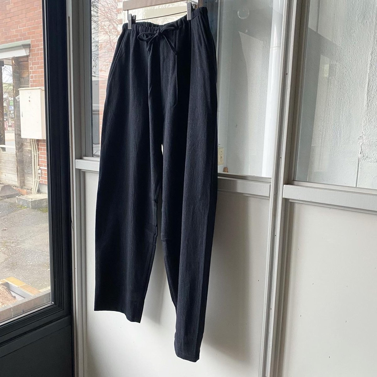 22AW comoli コモリリファインウール ドローストリングパンツ COMOLI (コモリ) リファインウール ドローストリングパンツ