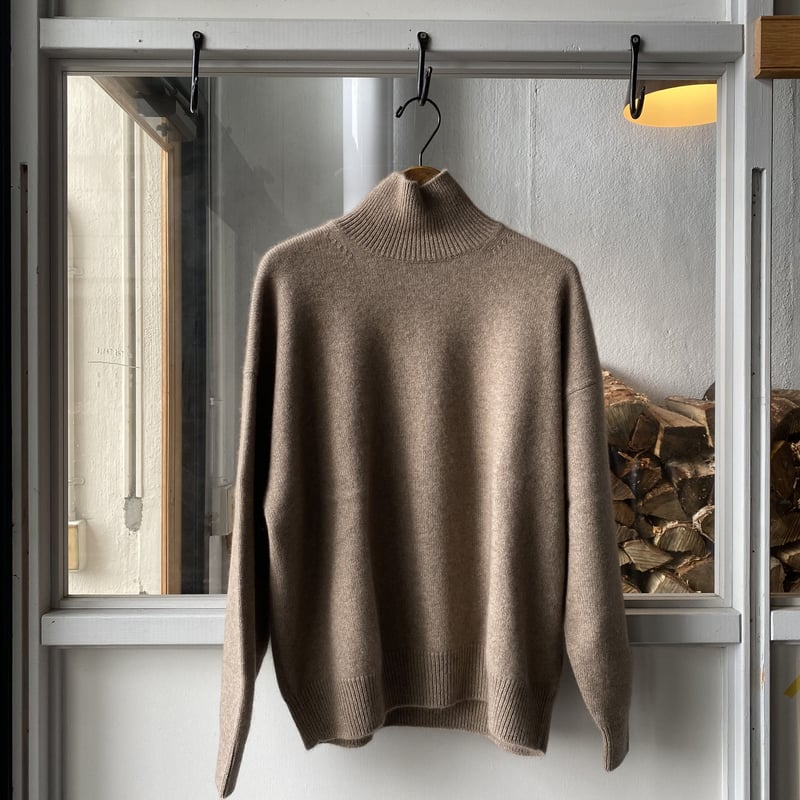 AURALEE BABY CASHMERE KNIT TURTLE NECK P/O A20 AURALEE BABY CASHMERE KNIT TURTLE NECK P/O A20