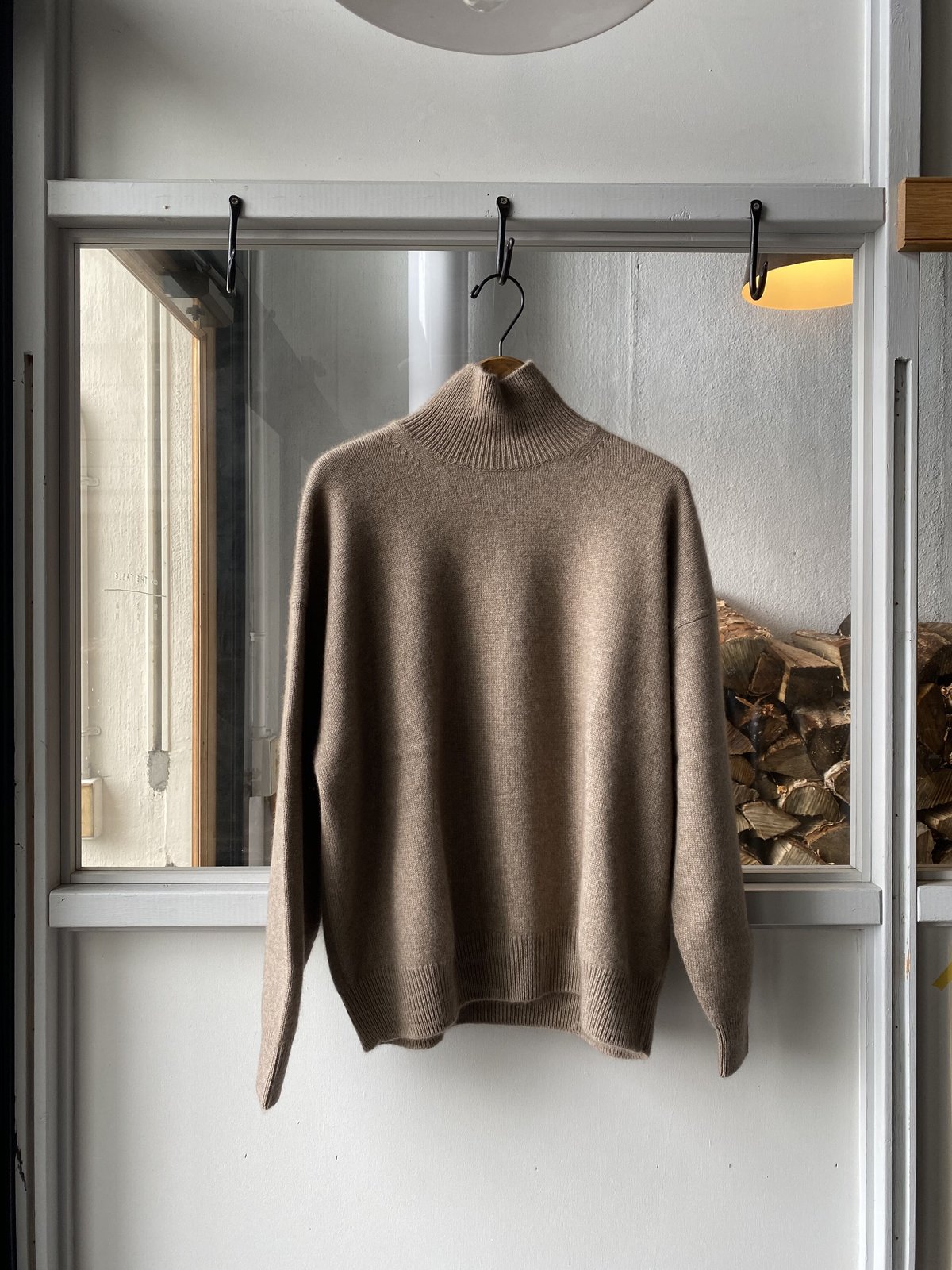 AURALEE BABY CASHMERE KNIT TURTLE NECK P/O A20 AURALEE BABY CASHMERE KNIT TURTLE NECK P/O A20