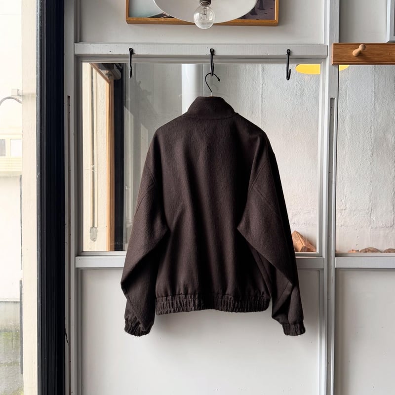 AURALEE BABY CAMEL FLANNEL ZIP BLOUSON | Less