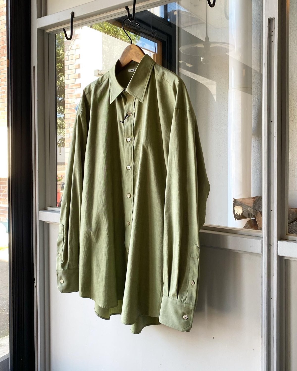AURALEE オーラリー FINX NYLON CHAMBRAY ワンピース AURALEE - 美品】AURALEE FINX NYLON CHAMBRAY ONE-PIECEの通販
