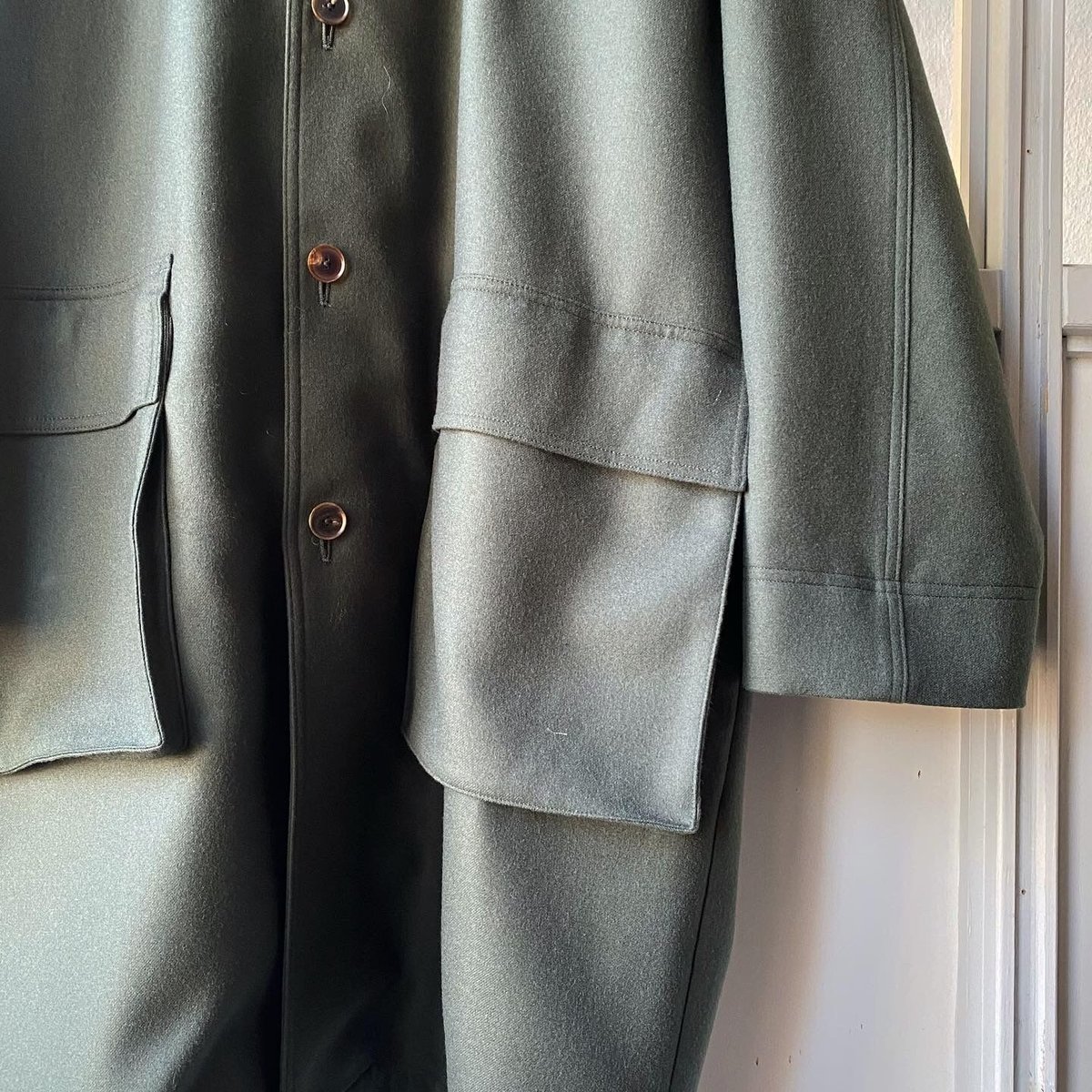 AURALEE LIGHT MELTON HOODED LINER COAT | Less