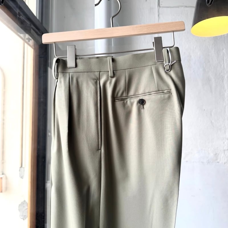 スーツ AURALEE TROPICAL WOOL TWO-TUCK SLACKS 3 AURALEE ULTRA FINE TROPICAL WOOL TWO-TUCK SLACK