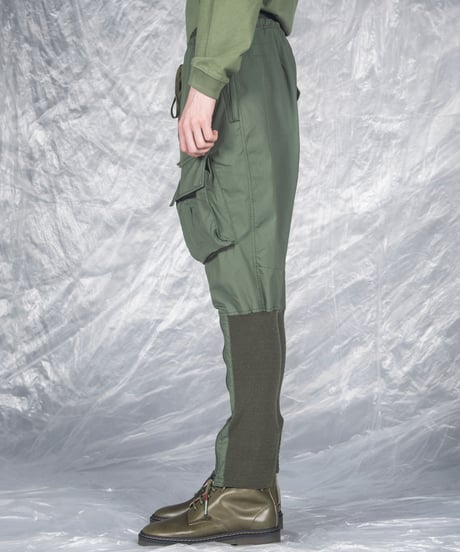 aka: CHANNEL FLIGHT LOWER-LEG WARMER PANTS / col: BLACK
