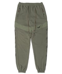 aka: SIDE-LINE JOGGER PANTS / col: KHAKI