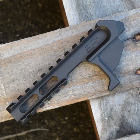 5Ax PICATINNY RAIL GRIP 2