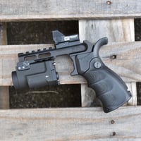 5Ax PICATINNY RAIL GRIP 2