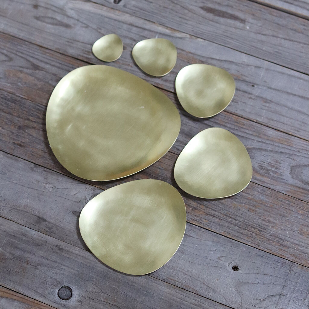 molds 真鍮のお皿 真鍮の丸皿/S 菓子皿 お香立て minimal plate <circle-S