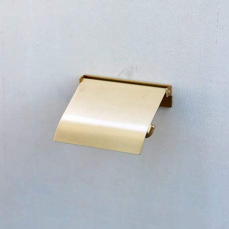 真鍮のフラップ型トイレットペーパーホルダー