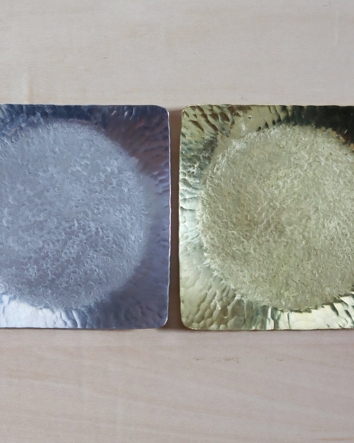 鎚目模様の四角皿 [ 星皿 ] | WATO