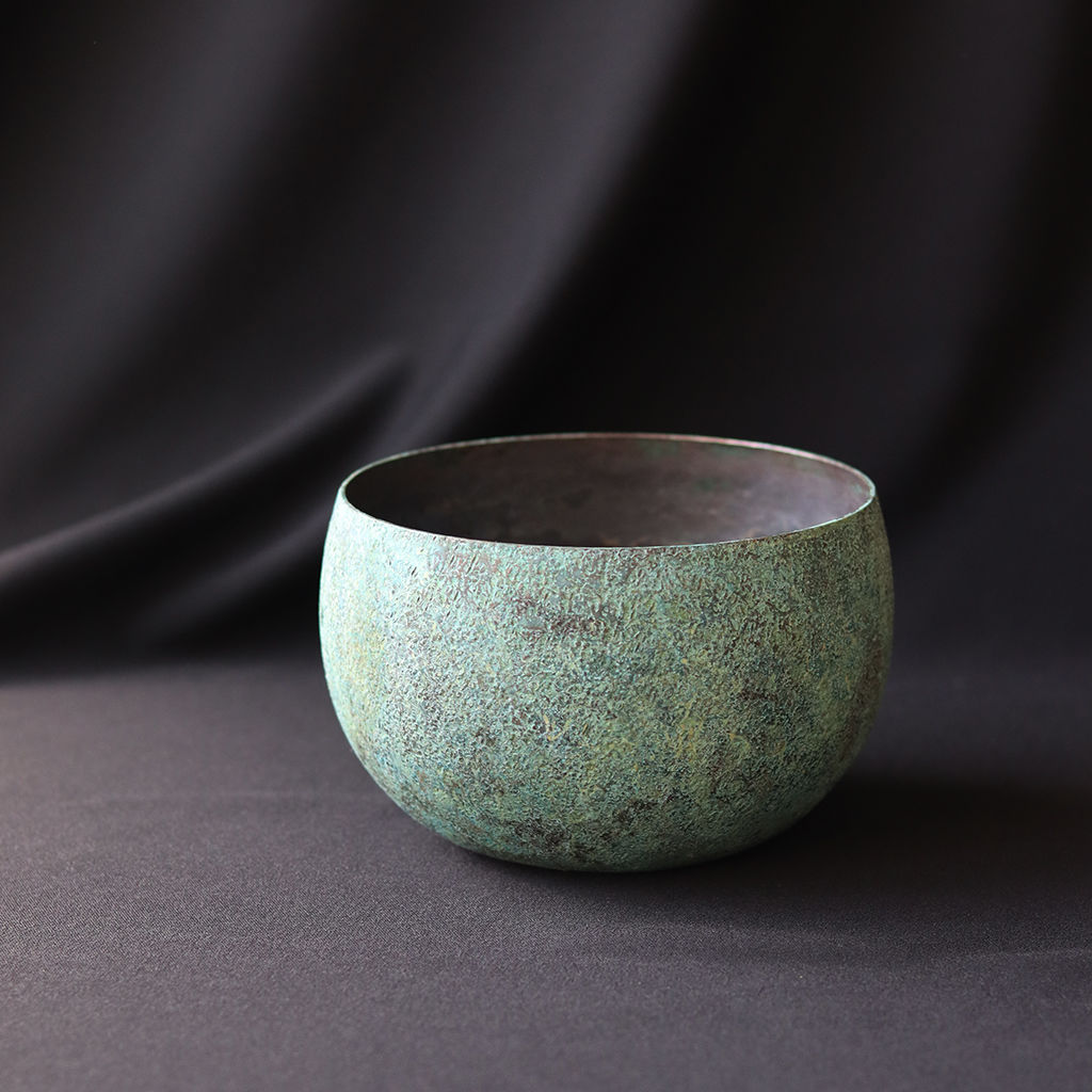 緑青のまあるい花器 [ 蕾 ] | WATO