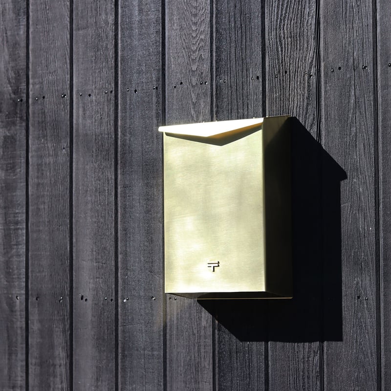 中国七宝焼 真鍮箱 蓋付き 骨董 未使用 縦59mm高さ62mm厚み22mm 中国七宝焼 真鍮箱 蓋付き 骨董 未使用 縦59mm高さ62mm厚み22mm