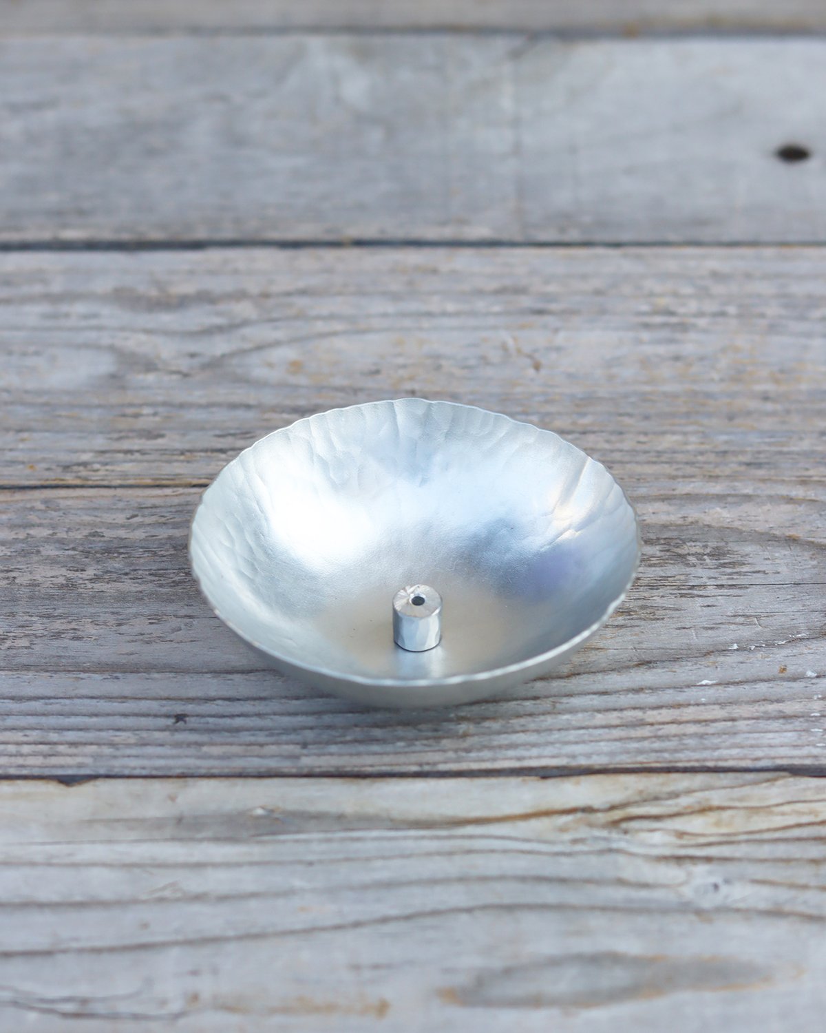 ころりとしたお香立て [ 錫銀香鉢 ] | WATO