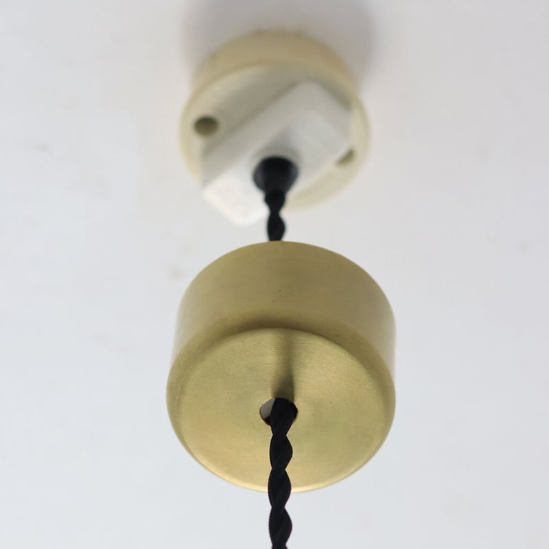 シンプルな真鍮シーリングカップ | WATO