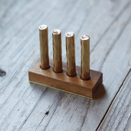 小枝のような真鍮箸置き4本セット