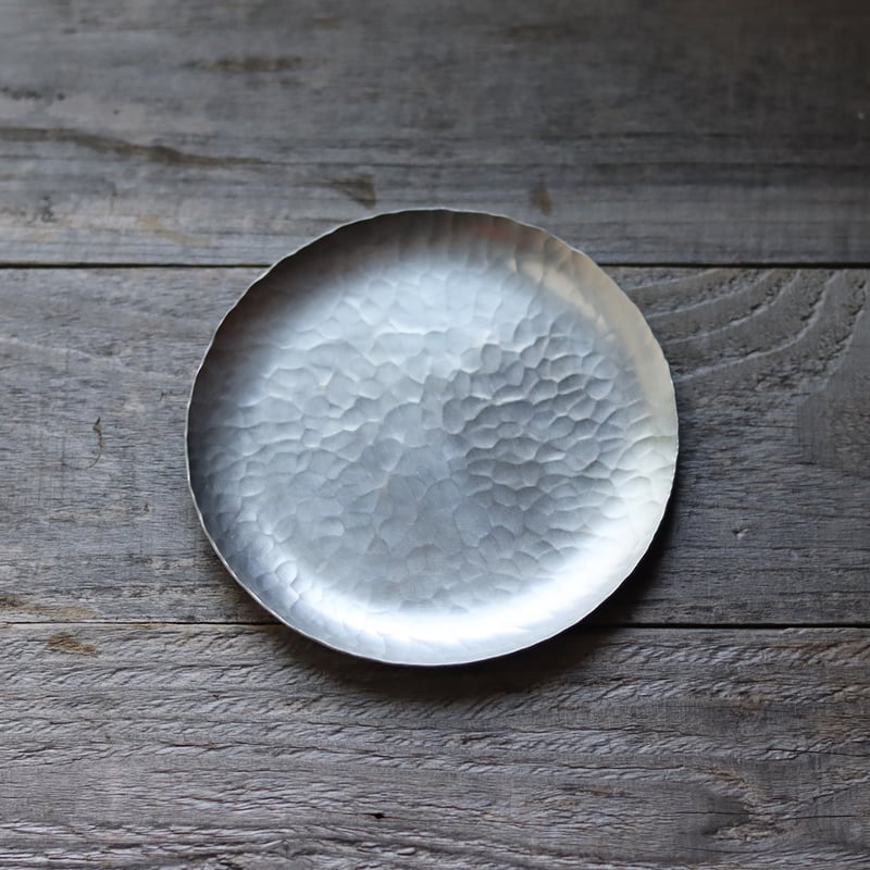 イリス　錫満月皿 錫デザート皿 – 烟月・えんげつ / Pewter dessert plate