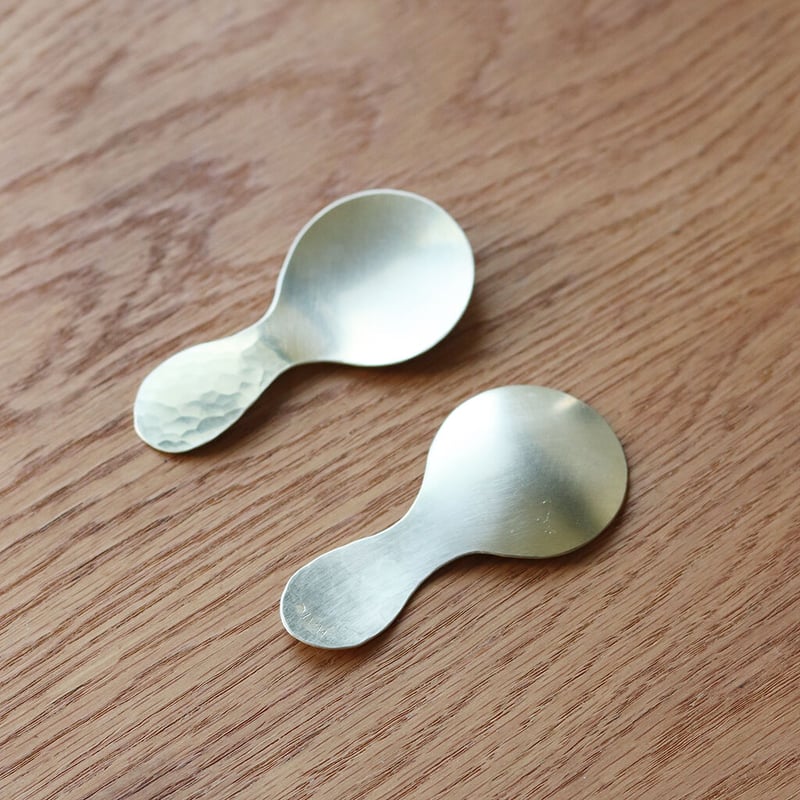 葉っぱのカタチの茶匙 [ つぶ／きらり ] [ 真鍮／純銅 ] | WATO