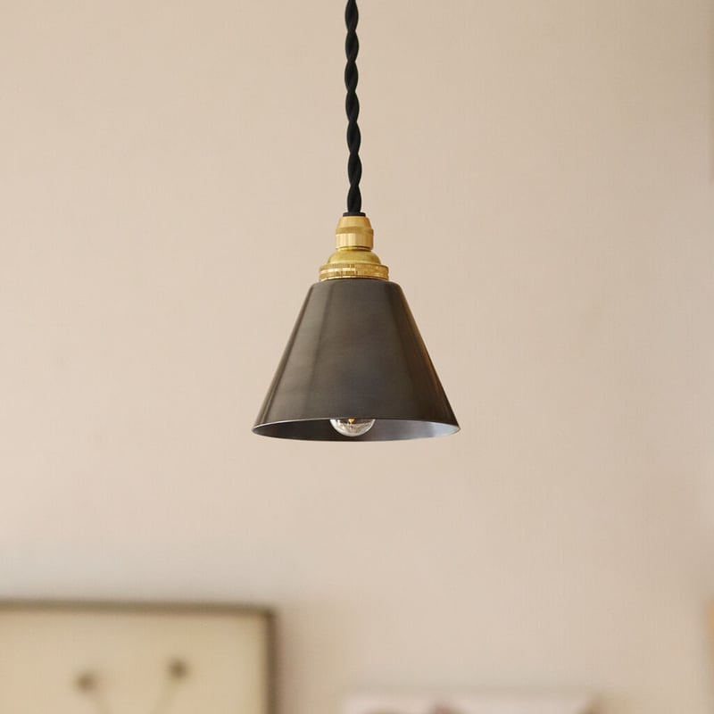 純銅の黒染カップシェードランプ E17 | WATO