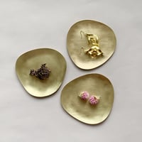 Stone S   ふぞろいの真鍮皿