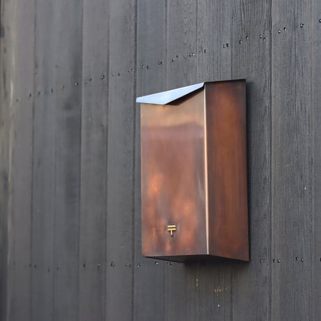 銅ポスト 縦型 黒染　[  受注生産  ]