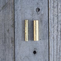 小枝のような真鍮の箸置き
