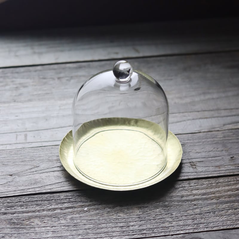 真鍮トレーとガラスドームM ［ ハンマートーン ］ | WATO