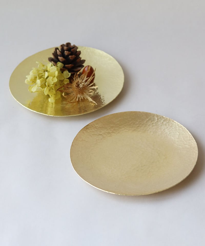 molds 真鍮のお皿 fit=scale-down,w=1200
