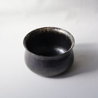 銅黒染金散らし建水
