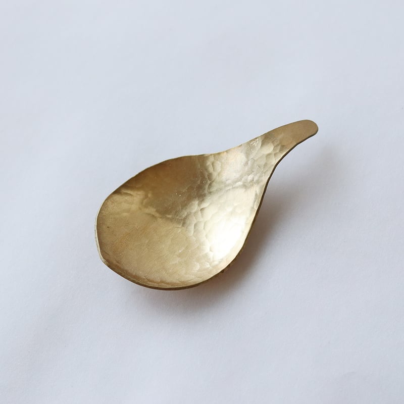 葉っぱのカタチの茶匙 [ つぶ／きらり ] [ 真鍮／純銅 ] | WATO