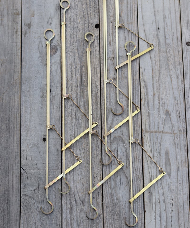 自在鉤、真鍮製です