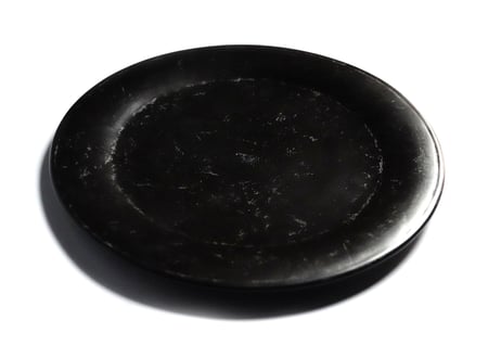 杉09 :  リム皿22cm /  黒