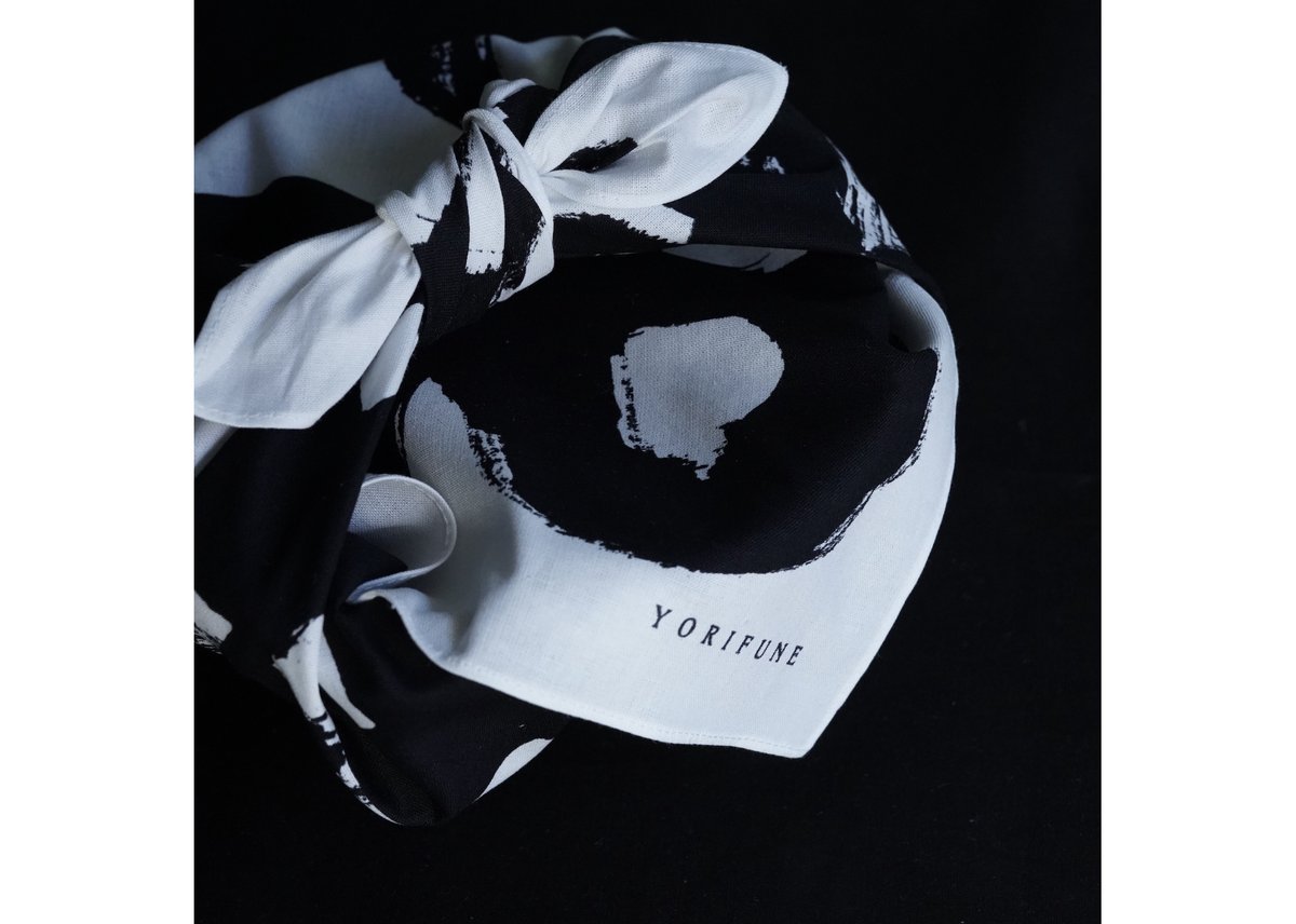 イプサ　風呂敷　黒　ハンカチ イプサ風呂敷黒ハンカチ