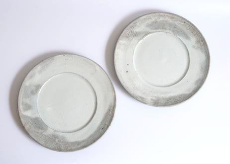 八12　古粉引　６寸三島リム皿