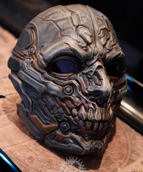 陶器製のスタイリッシュな顔面マスク オブジェ　ハンドメイド 陶器製のスタイリッシュな顔面マスク オブジェ ハンドメイド