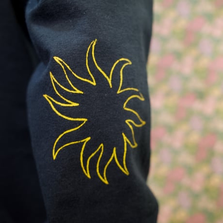 VEGOUT BLACK long sleeve