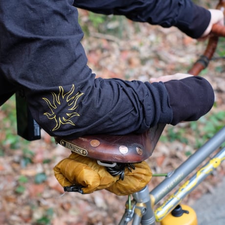 VEGOUT BLACK long sleeve