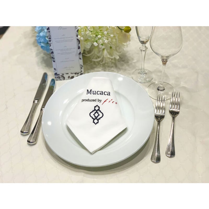 刺繍テーブルクロス 8枚ナプキンセット 刺繍テーブルクロス 8枚ナプキンセット