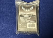 《Mayday》【59mm x 92mm】カードスリーブ　ユーロサイズ(背面黒色)　１００枚入り