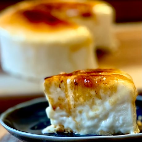 焦がしレアチーズケーキ