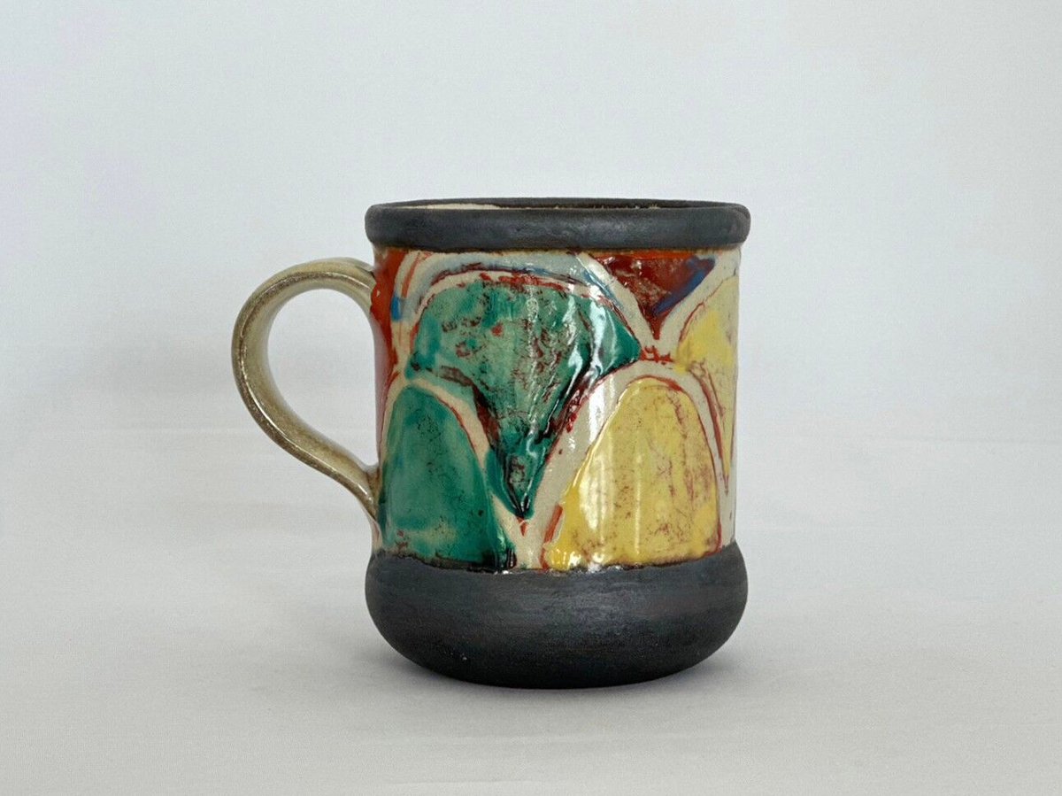 山田真萬】赤絵マグカップ 大 | 琉球COLLECTION 叶