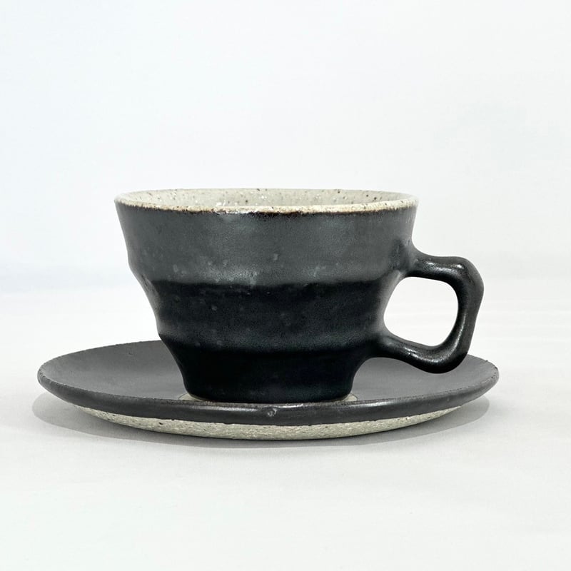 (未使用、自宅保管品) 大嶺工房 カップとソーサー2個セット 大嶺工房】黒釉カップセット | 琉球COLLECTION 叶