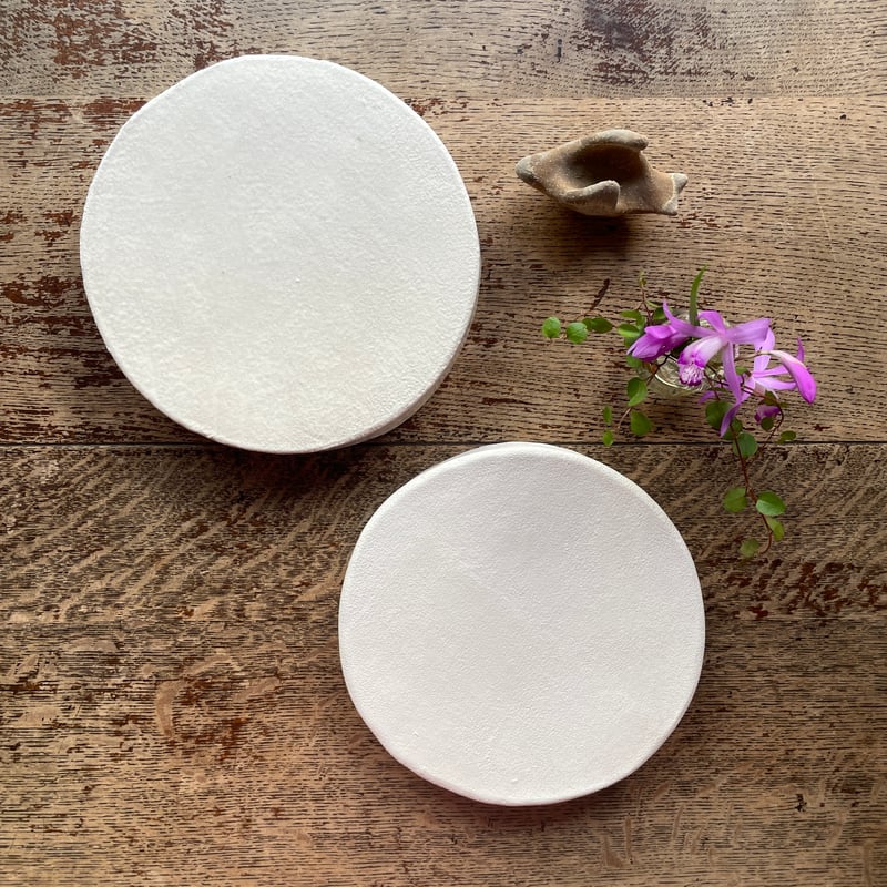 hapun pottery/ 高台皿ソルギ 白 | hapun