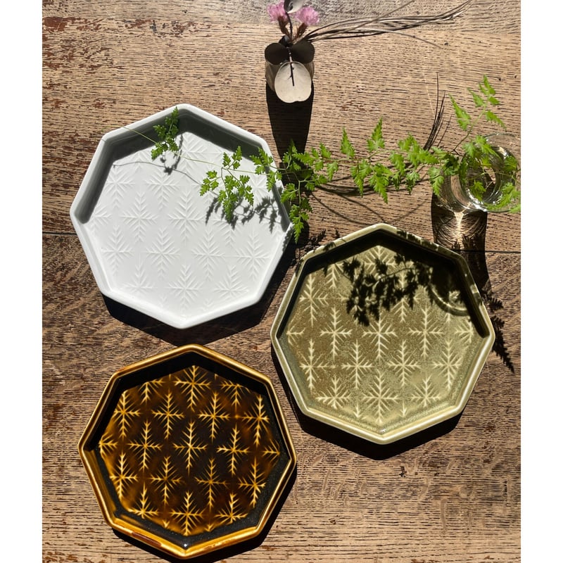 張勲成工房/雪花八角プレート飴釉 | hapun