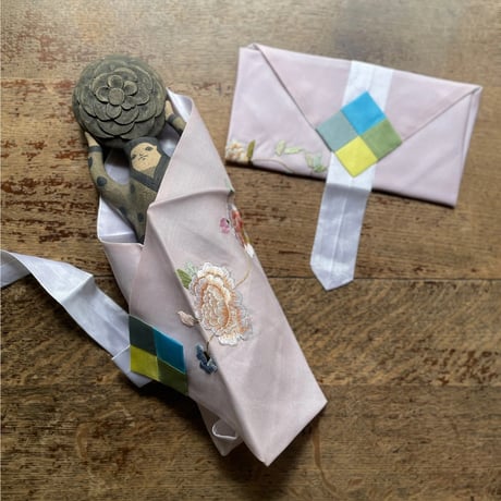 韓国の刺繍の布封筒/ヴィンテージ