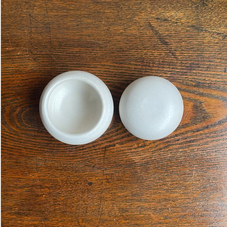 morina pottery/お餅 マットな白 小